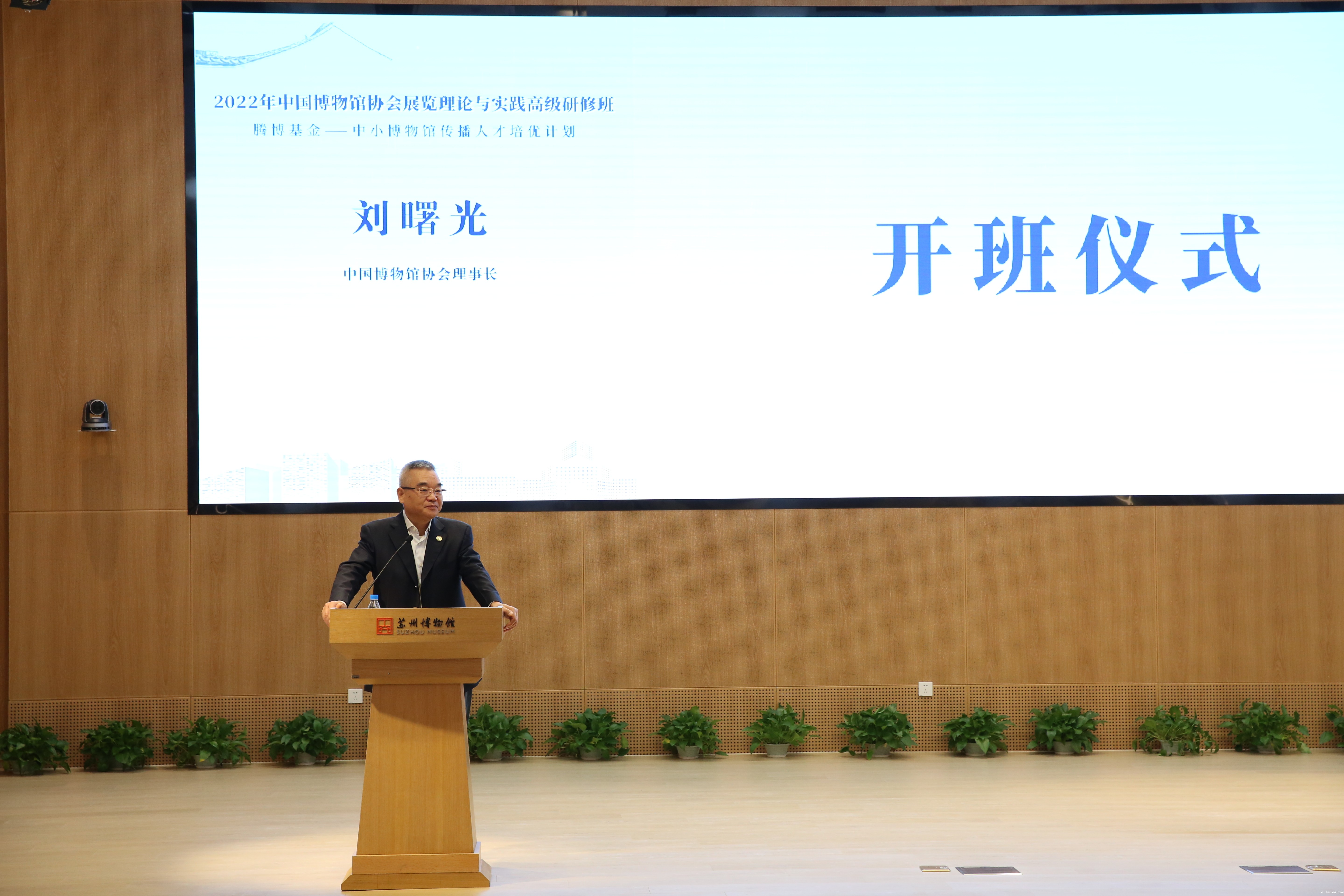 15-36-130092-397538321.jpg 15-36-130092-397538321.jpg