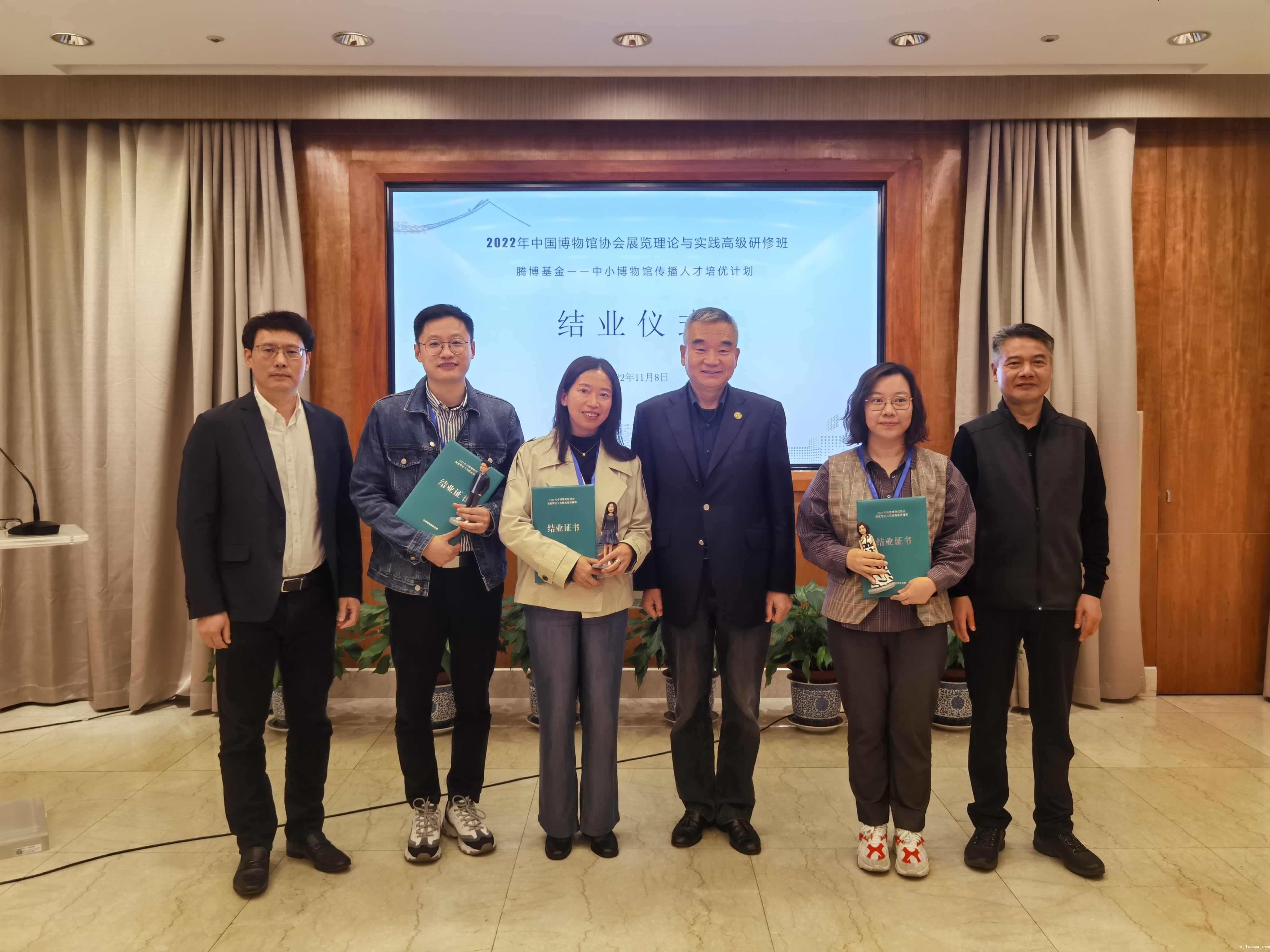 14-08-360045-1635415400.jpg 14-08-360045-1635415400.jpg