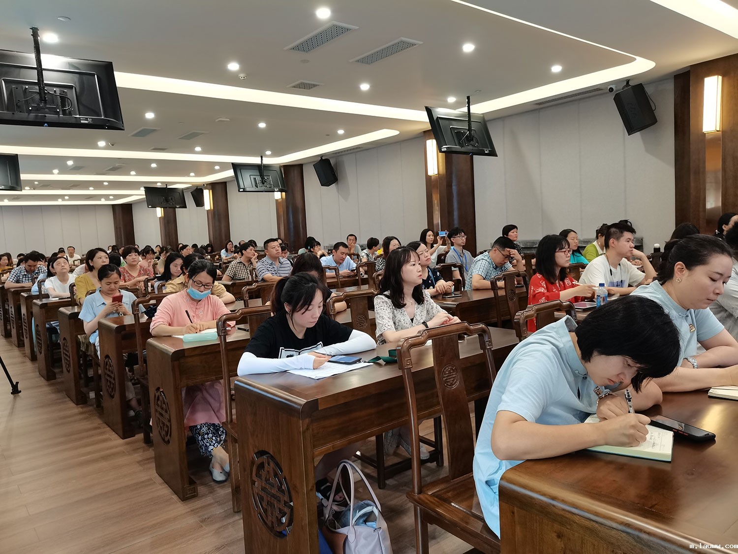 图片1.jpg 图片1.jpg